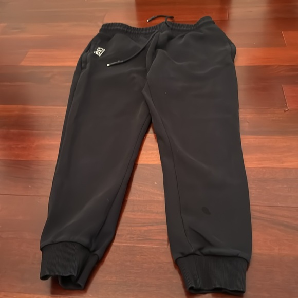 CVG 4 Pair Warm Cozy Sweatpants Size Large 
I will Separate 😊 - Picture 5 of 8
